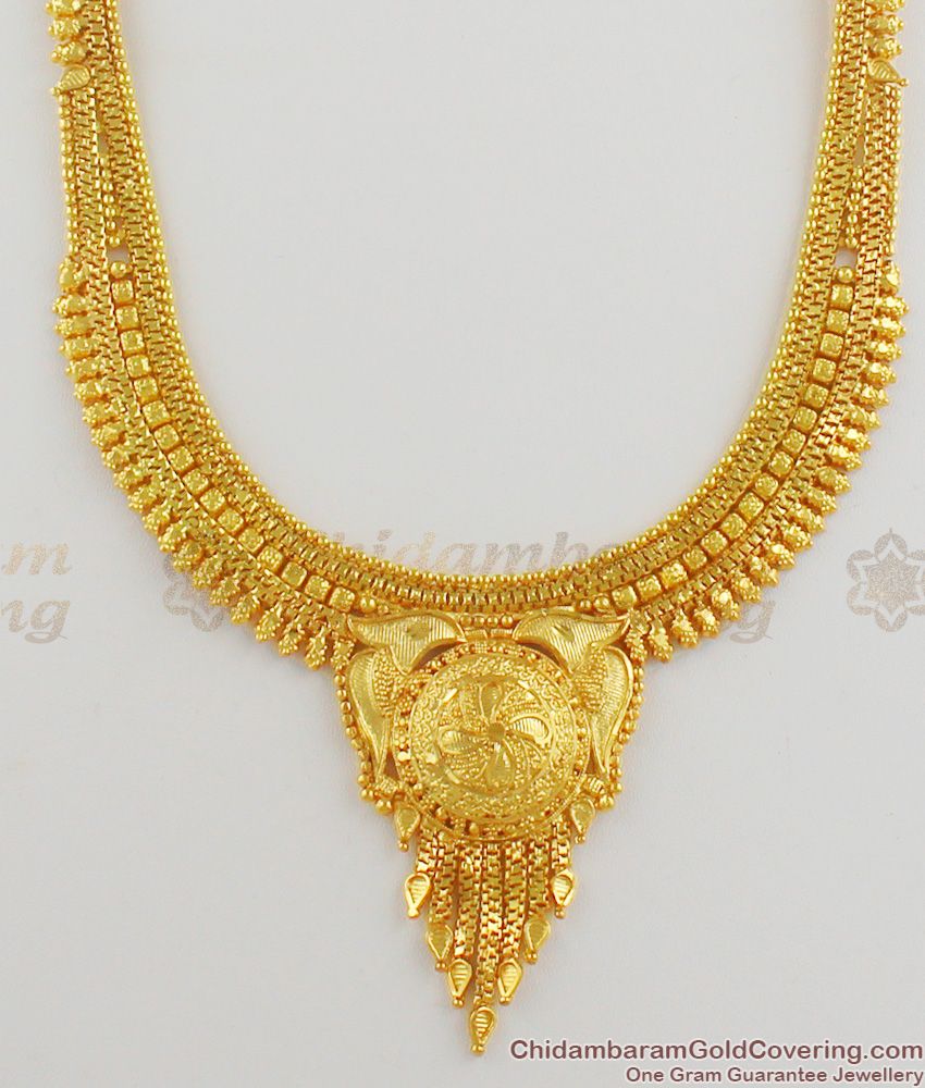 Calcutta Forming Light Weight Haram With Earrings Design Gold Finish HR1191