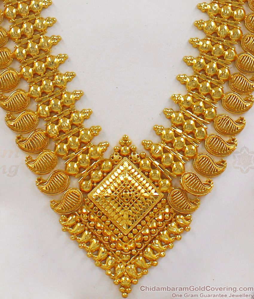 Grand Long Haram Design Kerala Gold Wedding Collections HR1822