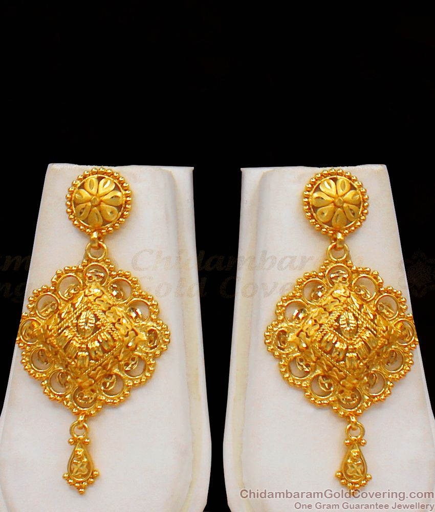 Latest Kerala Design Gold Forming Haram With Earrings HR2039