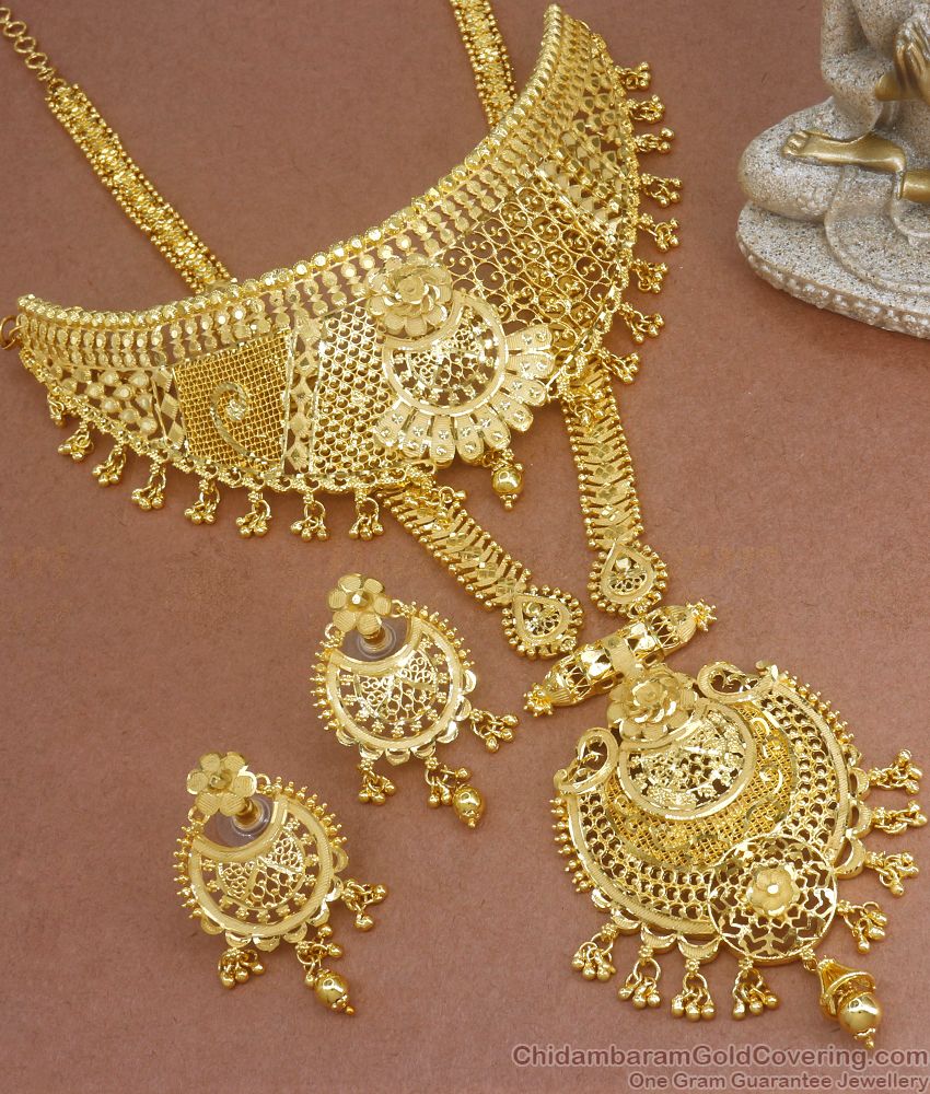 Bridesmaid Collections Grand Bridal 2 Gram Gold Haram Necklace Combo Shop Online HR2461