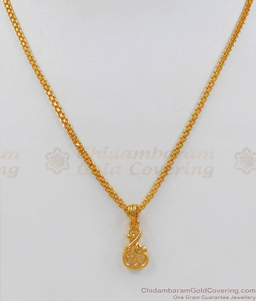 Small Pendant Gold Short Chain For Teenage Girls Collections SMDR525