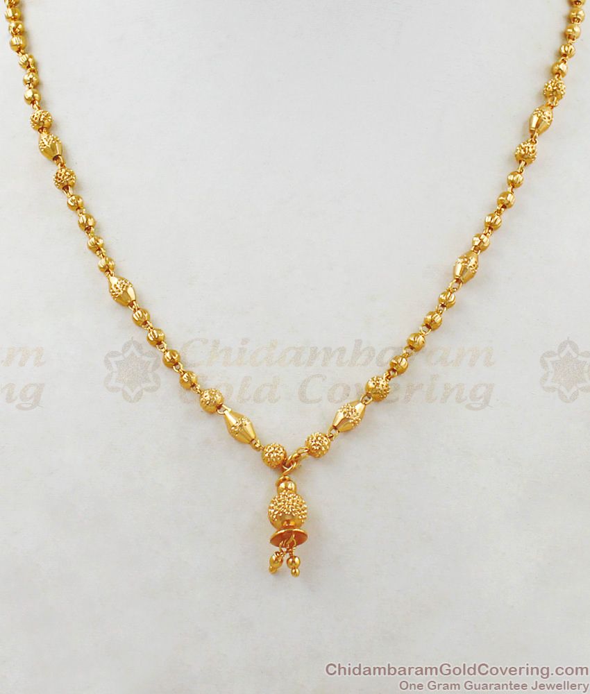 Latest Mangalsutra Design Short Chain With Gold Balls THAL90