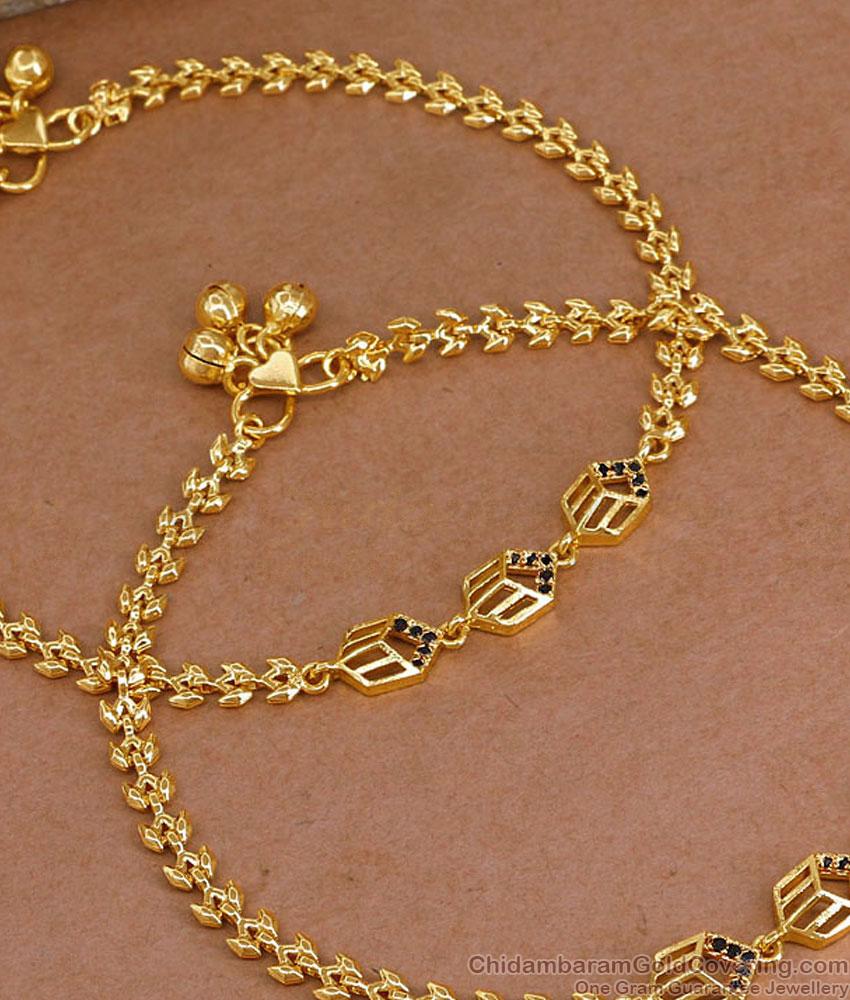 10.5 Inch Unique Floral Design Gold Imitatino Black Stone Anklet Shop Online ANKL1291 10.5 Inch Unique Floral Design Gold Imitatino Black Stone Anklet Shop Online ANKL1291