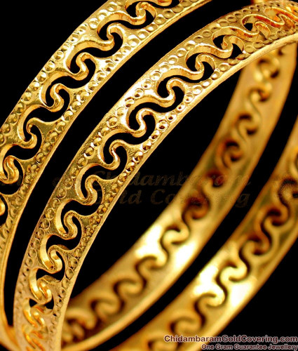 GOLD BRACELET LADIES PLAIN FANCY  SYNDICATE jewellers