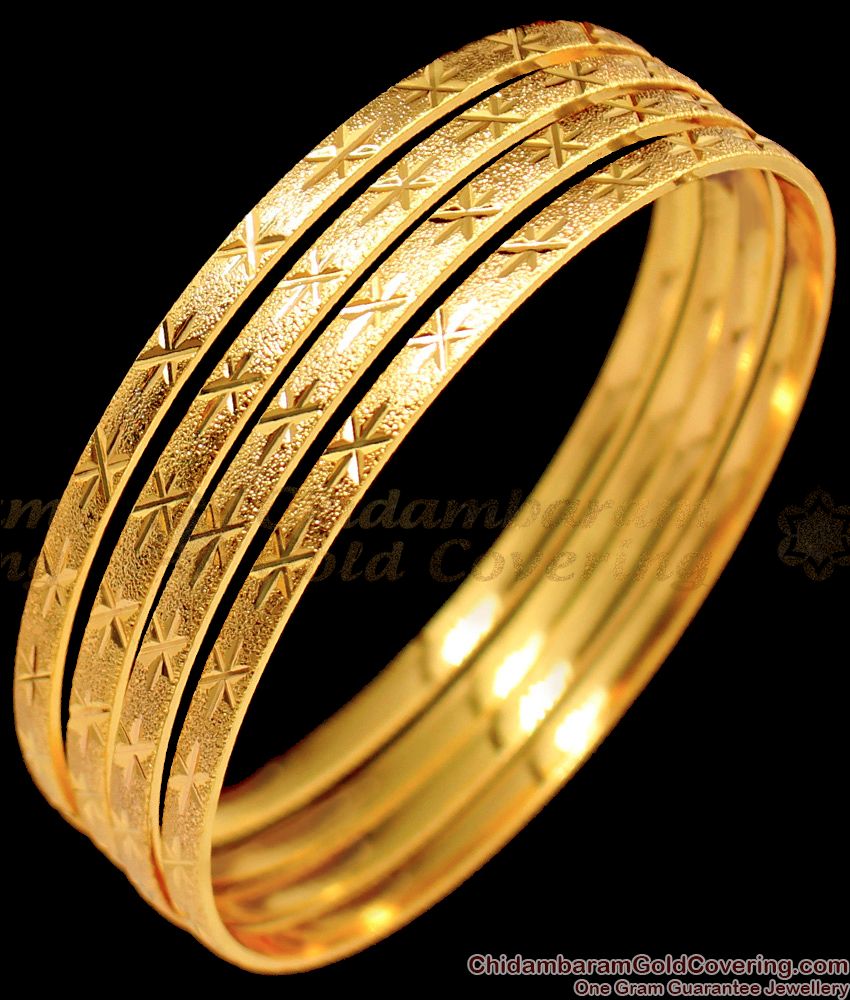 BR1448-2.6 Set of Four South Traditional Gold Bangles Design For Women Daily Wear