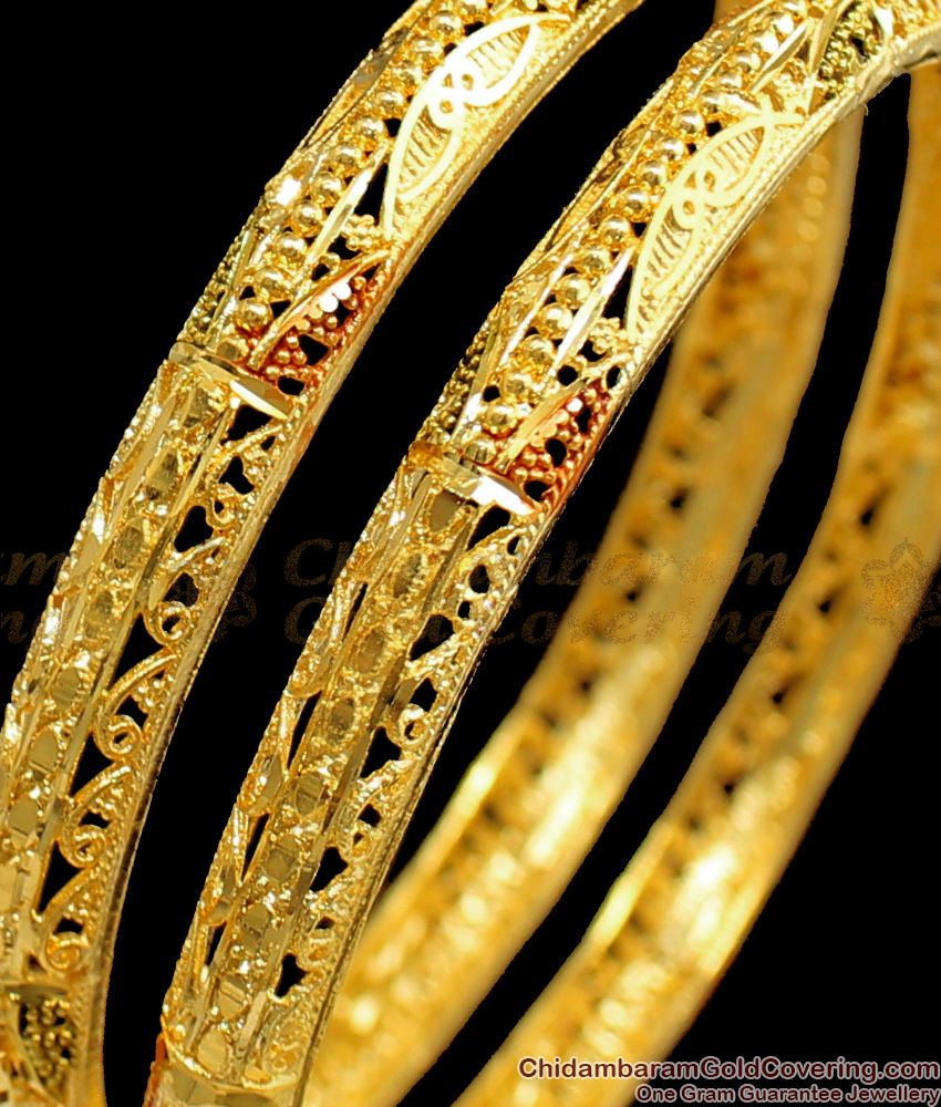 BR1549-2.6 Stunning Enamel Gold Bangles For Bridal Wear
