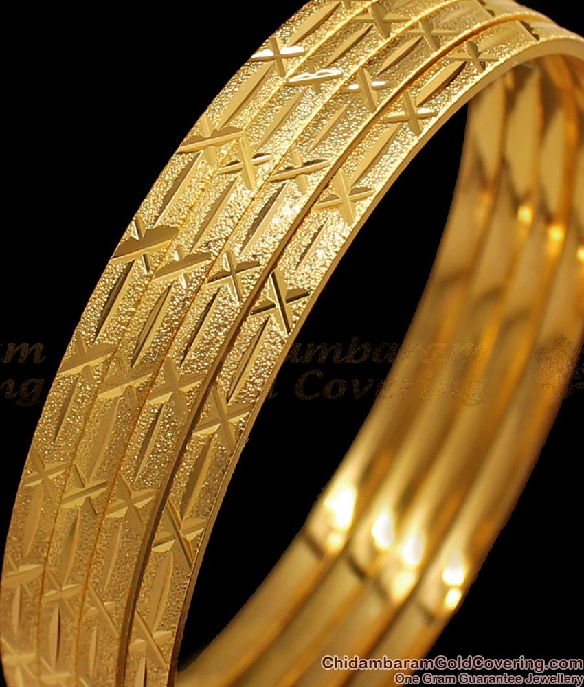 BR1592-2.8 Stylish Star Pattern Gold Plated Bangles Collections
