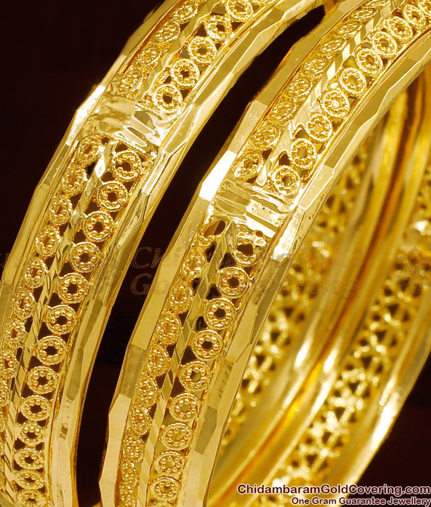 BR1003-2.4 Size Beautiful Gold Tone Kerala Design Bangles