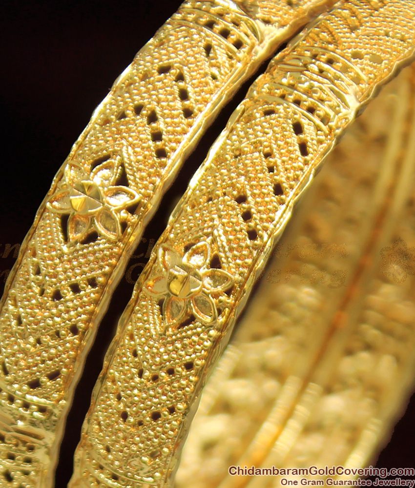 BR1042-2.8 Beautiful Bridal Designer Bangles Kerala Gold Diwali Special Offer