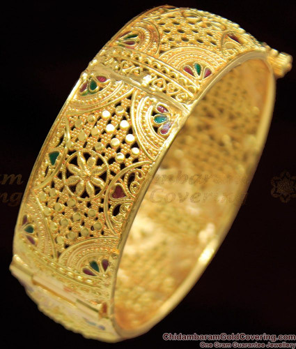 BR1054 2.4 Traditional Gold Flower Design Broad Kada Screw Type Bangle