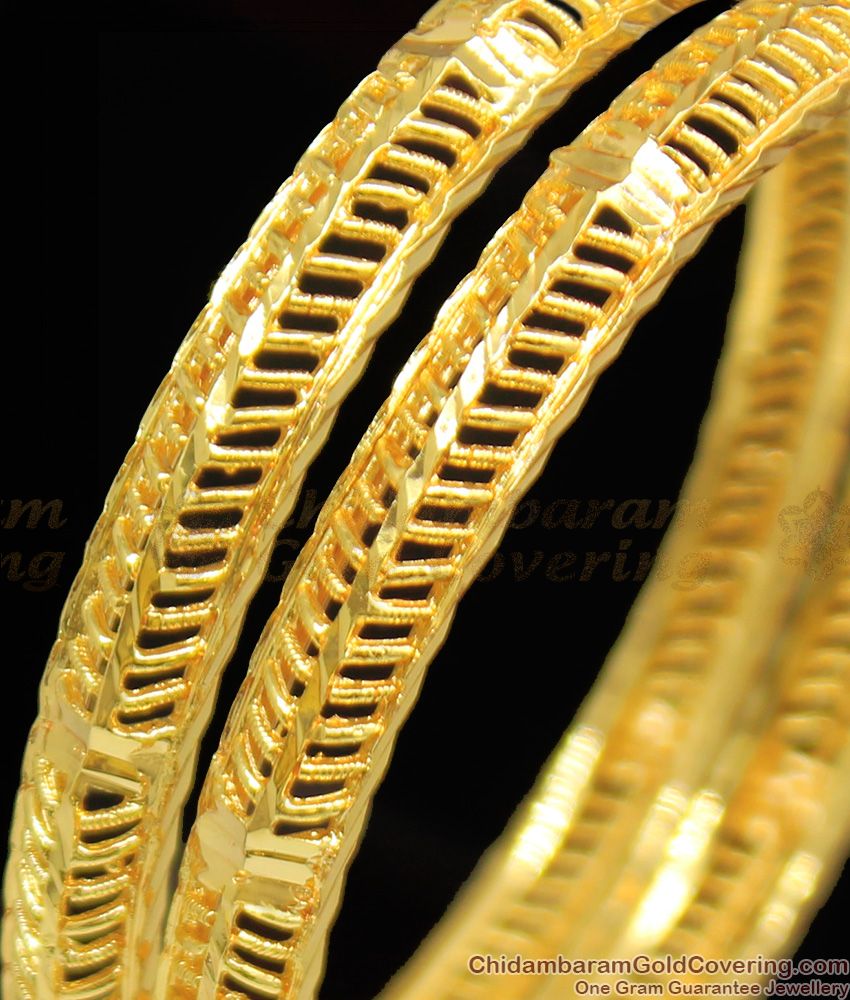 BR1104-2.4 Trendy Real Gold Daily use Bangles South Indian Traditional Design