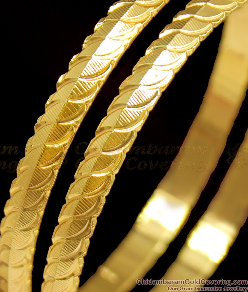 BR1135-2.6 Womens Favorite Plain Gold Plated Daily Wear Bangles Collection BR1135-2.6 Womens Favorite Plain Gold Plated Daily Wear Bangles Collection