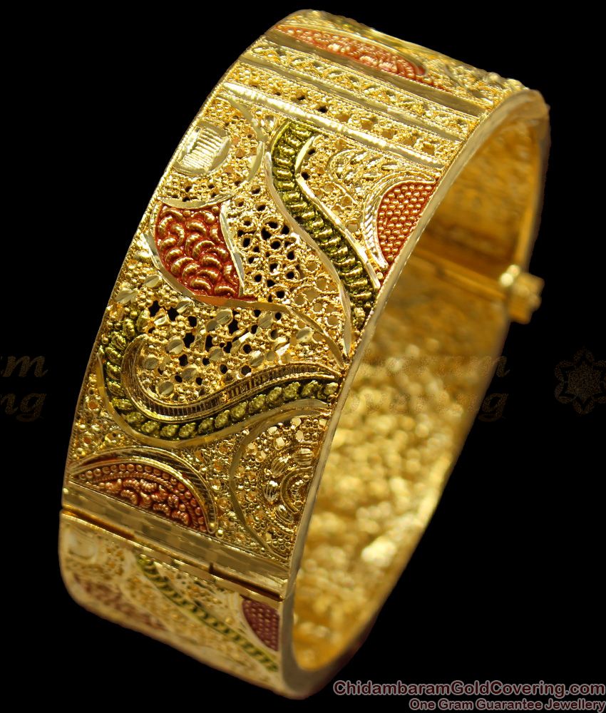 BR1150-2.4 Premium Gold Tone Broad Kada Bangles Bridal Design Jewellery