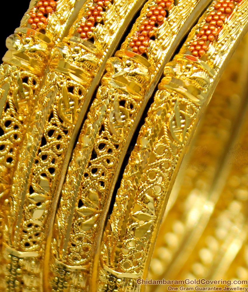 BR1156-2.10 Tremendous Gold Forming Enamel Model Bangles For Ladies 