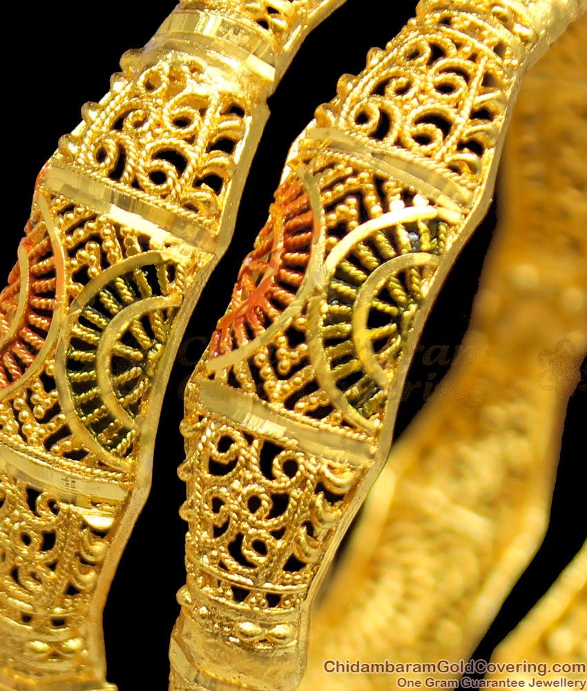 BR1159-2.6 Curvy Pattern Gold Inspired Forming Bangles Set Trendy Model