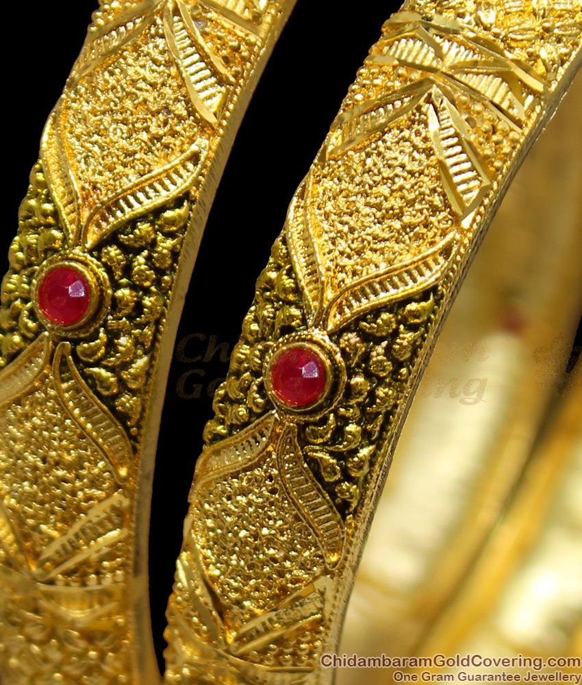 BR1163-2.4 Kundan Work Gold Finish Forming Bangles Set Latest Model