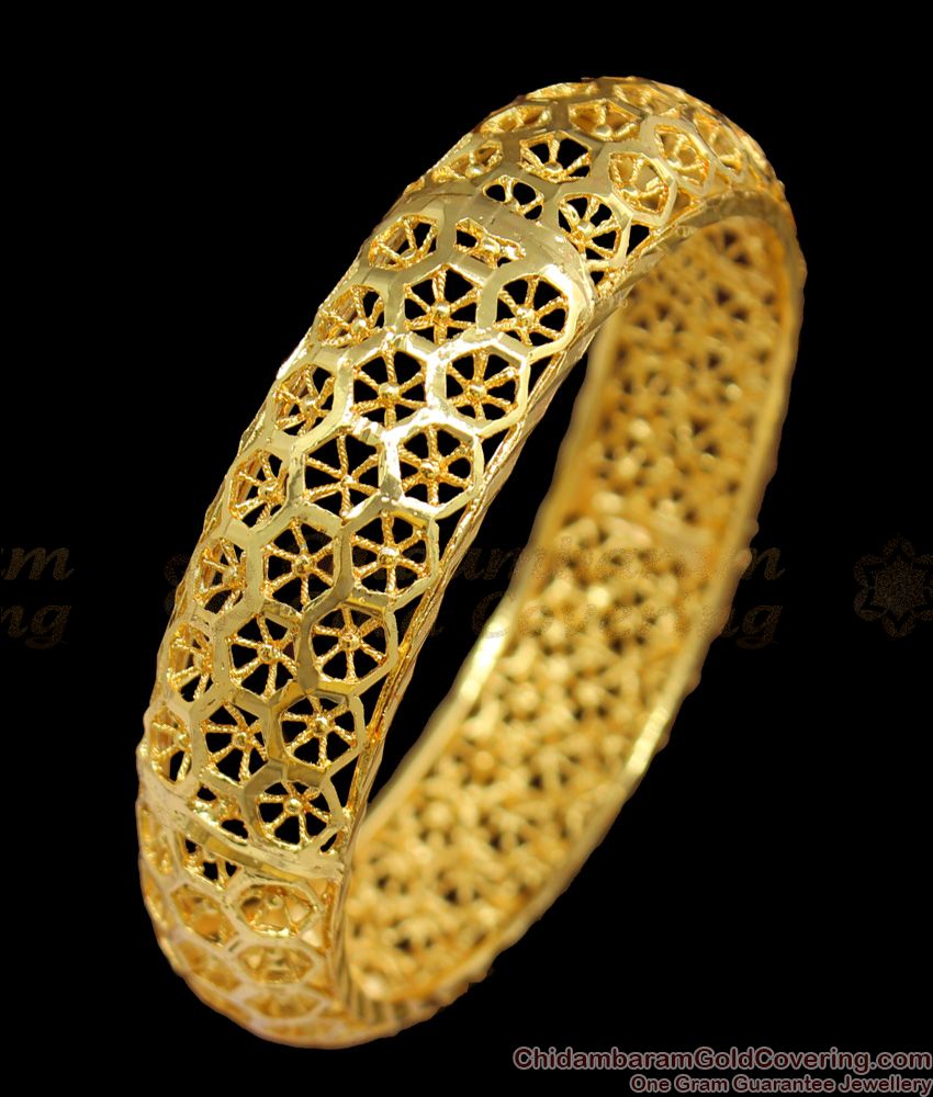 BR1185-2.6 Single Piece Broad Gold Bridal Bangle Fancy Accessories For Ladies