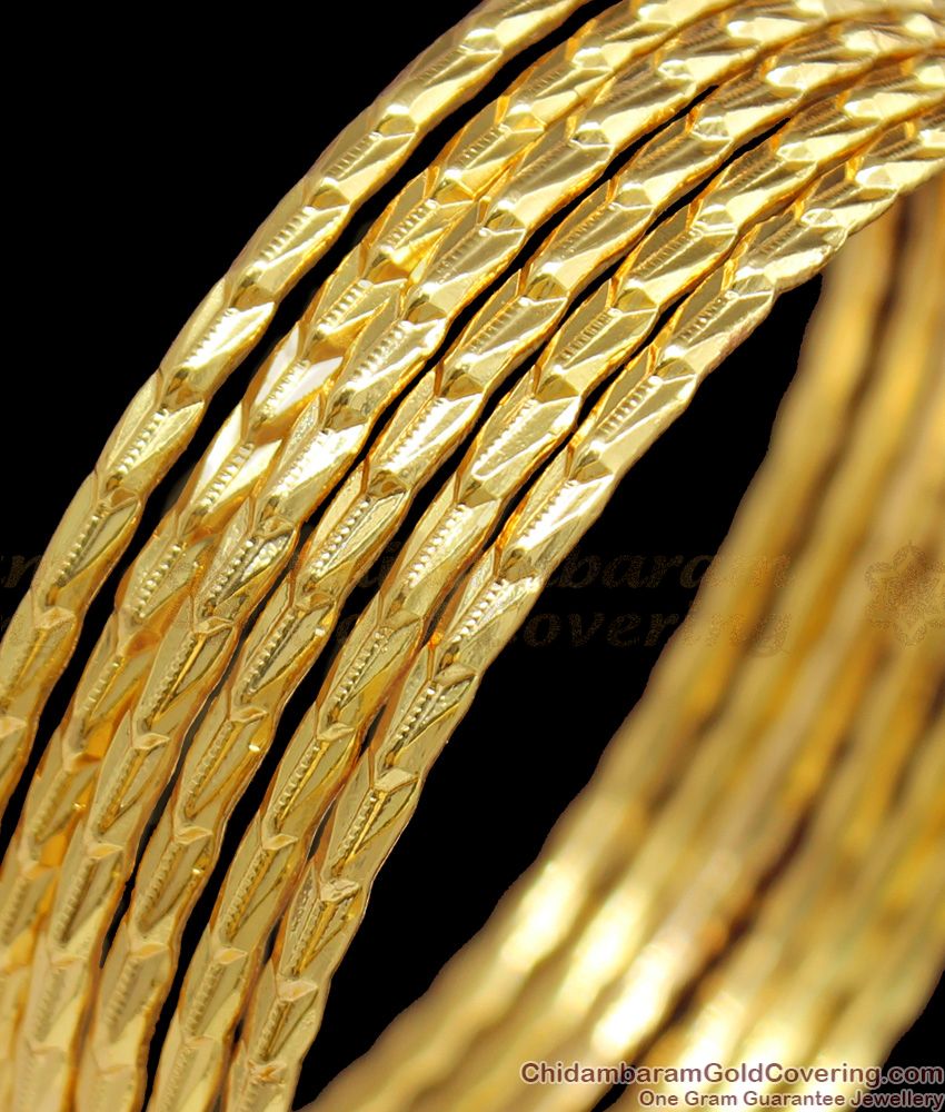 BR1203-2.6 Pure Gold Plain Design Traditional bangle Collections Womens Favorite BR1203-2.6 Pure Gold Plain Design Traditional bangle Collections Womens Favorite