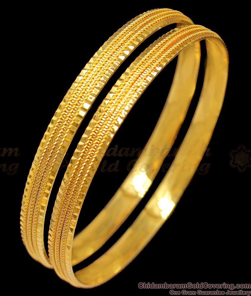 BR1223-2.10 Aspiring Look Fancy Model Gold Plated Bangles Jewelry For Ladies