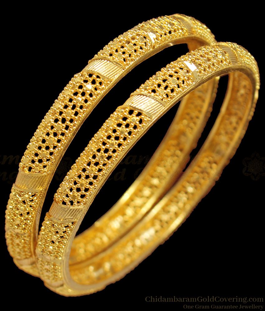 BR1306-2.6 Real Gold Net Pattern Handcrafted South Indian Design Bangles Latest Collections