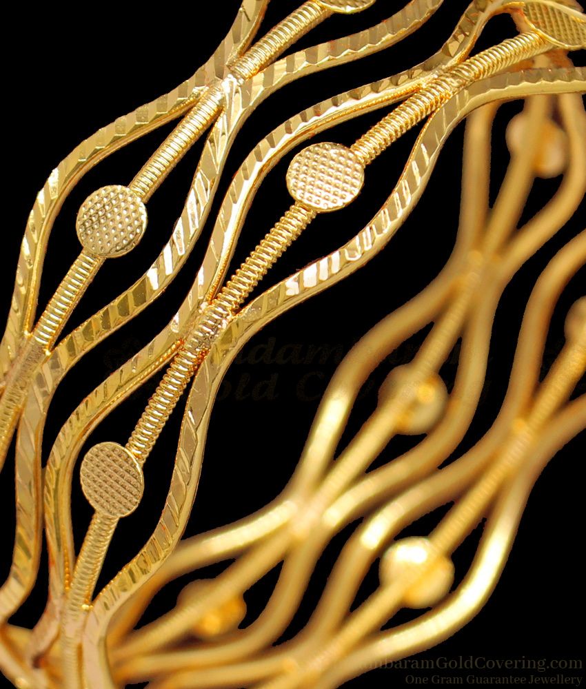 BR1319-2.10 Trendy Curvy Zig Zag Design Gold Plated Bangles Party Wear Jewelry