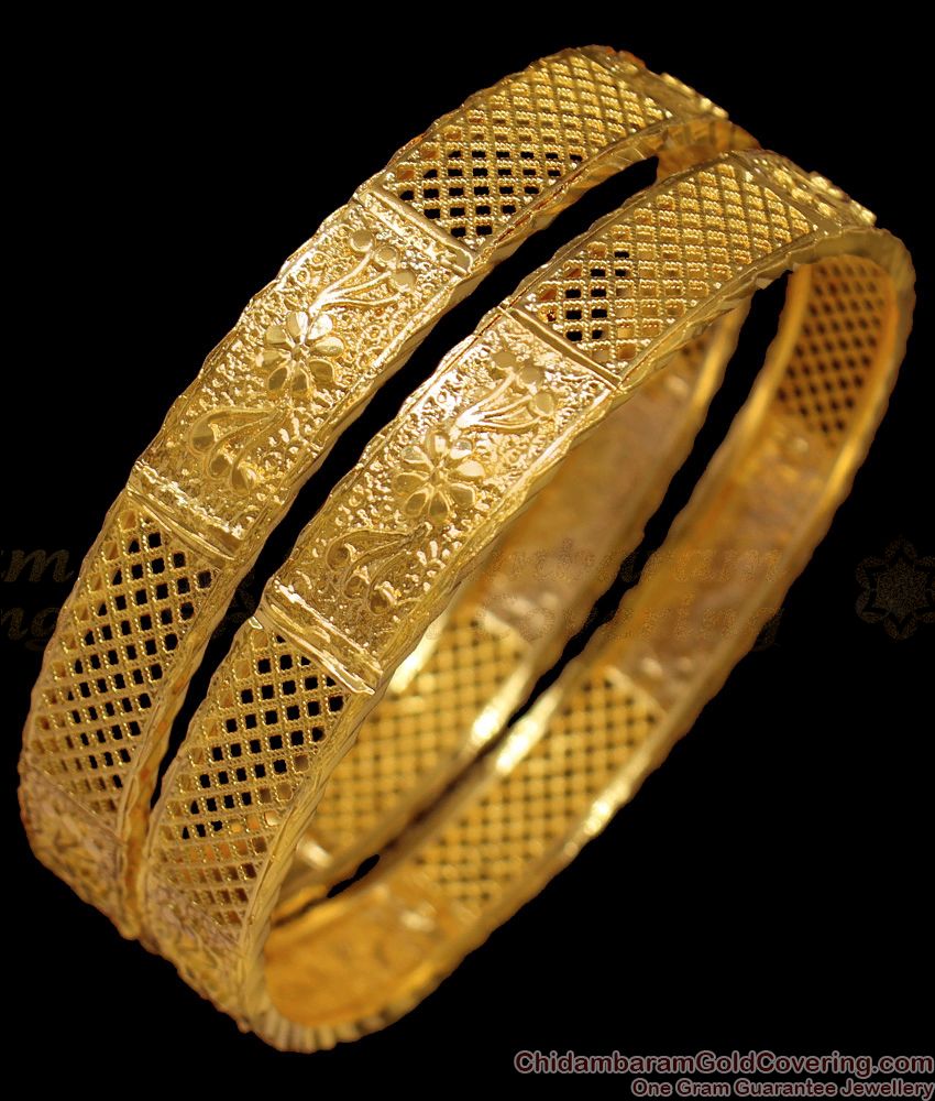 BR1339-2.10 Fantastic Thick Flower Pattern One Gram Gold Set Of Two Bangles