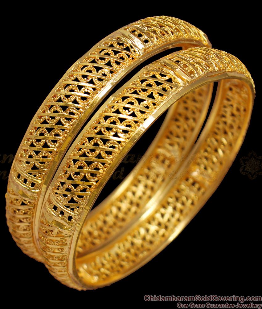 BR1358-2.4 Attractive Gold Pattern Handcrafted South Indian Design Bangles Bridal Wear