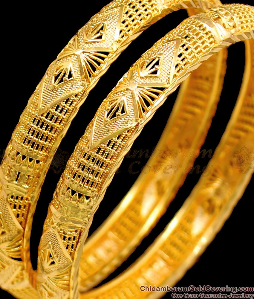 BR1370-2.6 Real Gold Flower Pattern South Indian Design Bangles Latest Collections