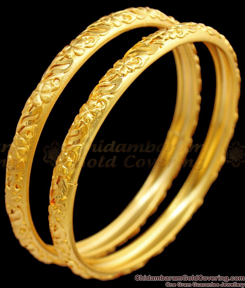 BR1490-2.6 Hand Crafted Real Gold Bangle Collections Forming Pattern 