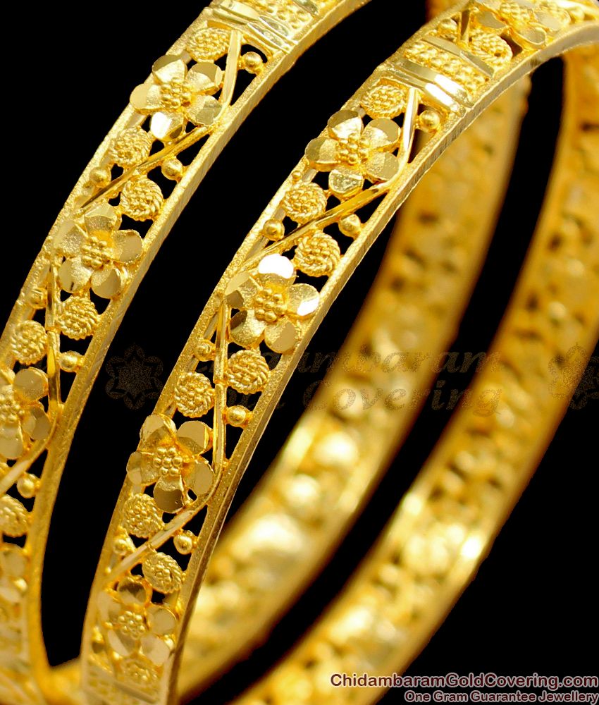 BR1496-2.6 Solid Leaf Pattern Plain Gold Forming Bangles Bridal Collection Jewelry