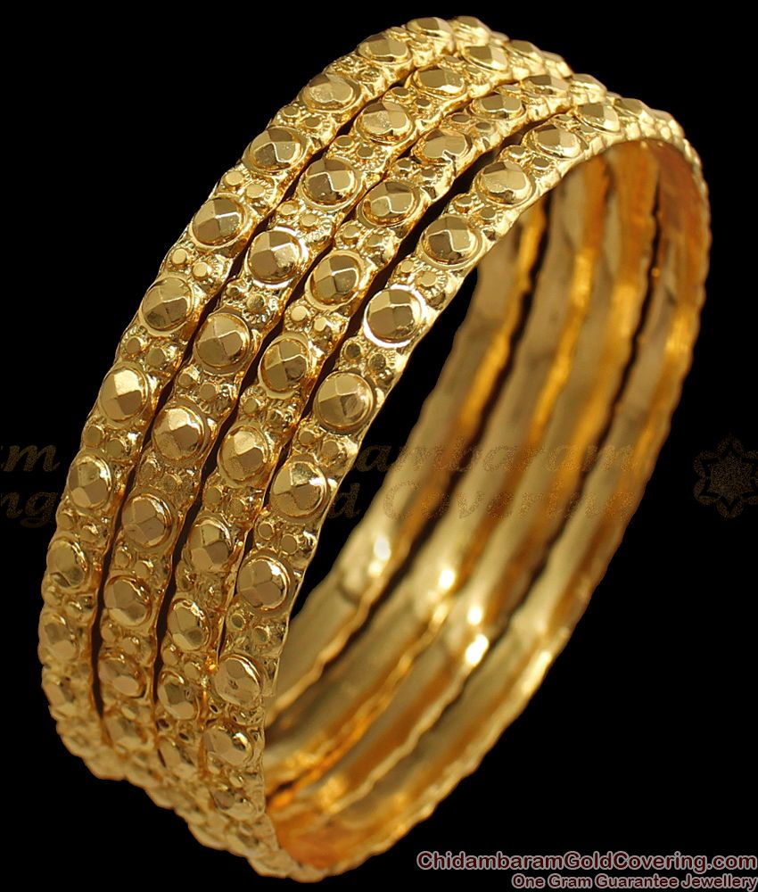 Real Diamonds Designer Diamond Bracelet, Packaging Type: Box at Rs 125000  in Surat