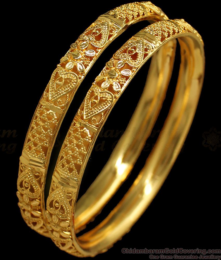 BR1653-2.8 Fast Moving Gold Plated Bangles Daily Wear Collections 