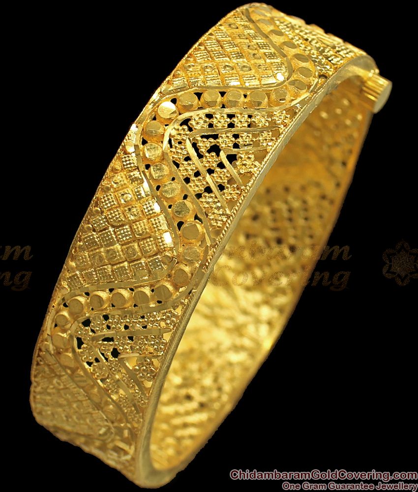 BR1694-2.4 Forming Gold Kada Bangles Collections For Wedding Jewelry