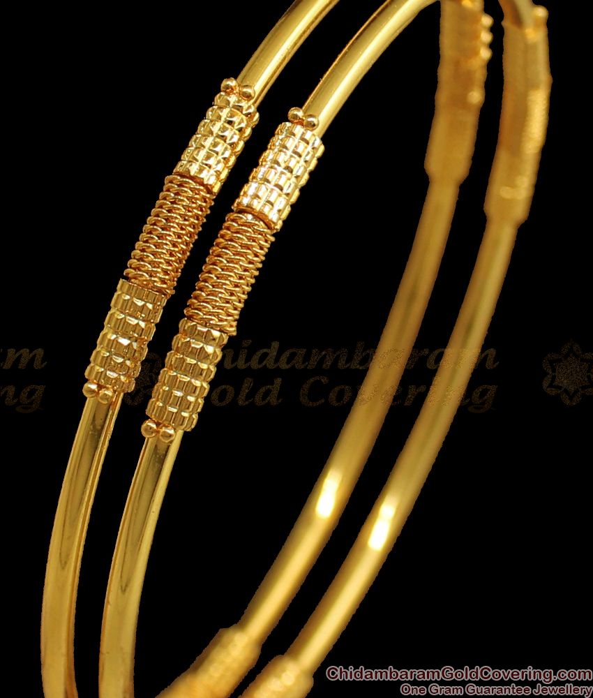 BR1749-2.10 Sleek Threaded Design Gold Bangle Daily Wear