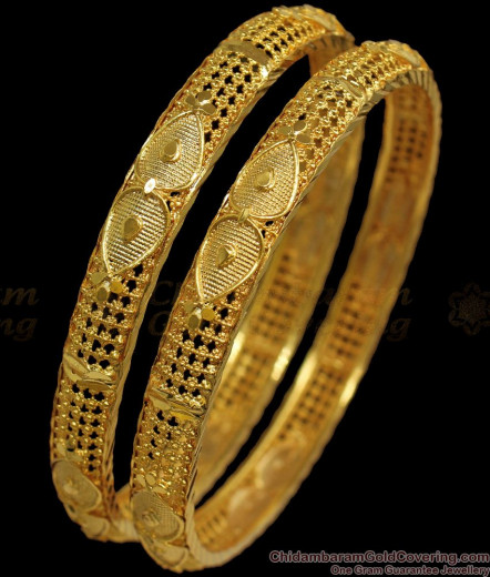 BR1168-2.6 Fancy Design Curvy Gold Plated Bangles Party Wear Jewelry