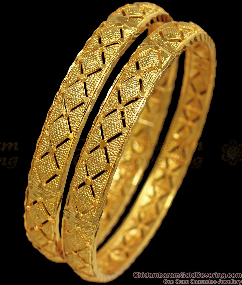 BR1777-2.4 X Pattern Guarantee Gold Bangle Collections Kerala Design