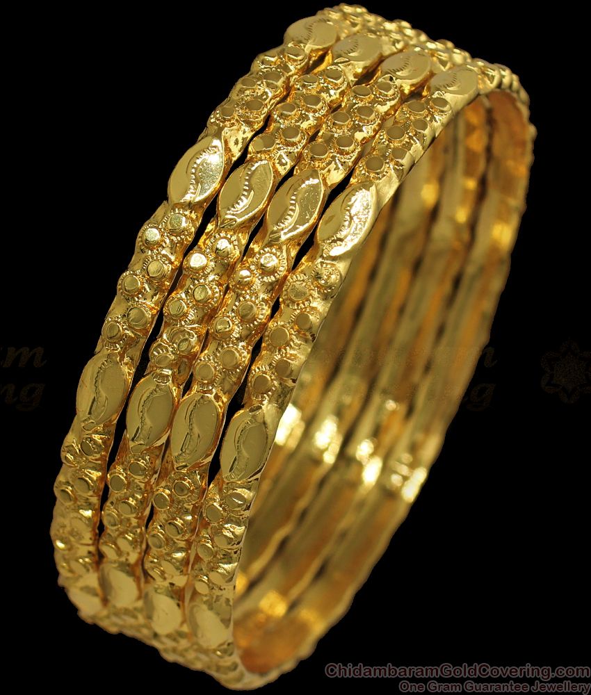 BR1827-2.8 Set of Four Leaf Beads Design Gold Bangle Collections