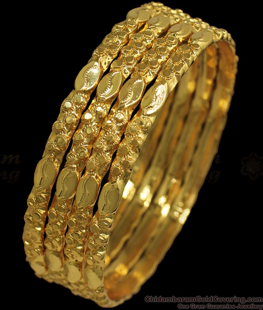 BR1827-2.4 Set of Four Leaf Beads Design Gold Bangle Collections