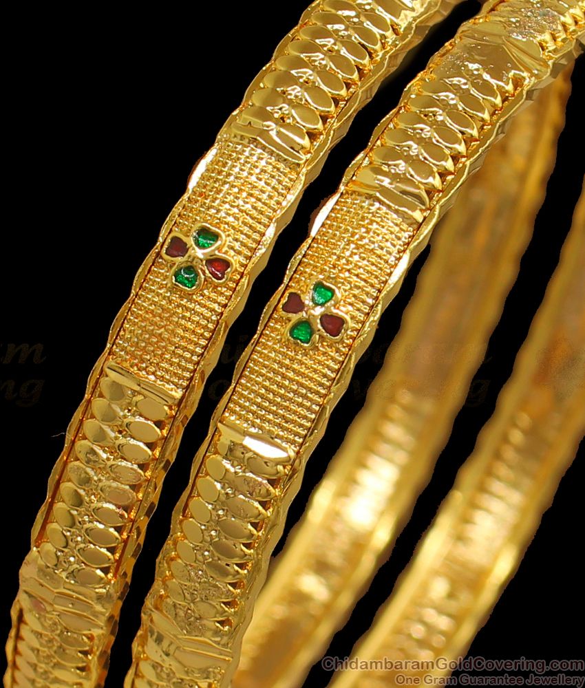 BR1838-2.10 Buy Bridal Wear Red Green Shades Gold Forming Bangles