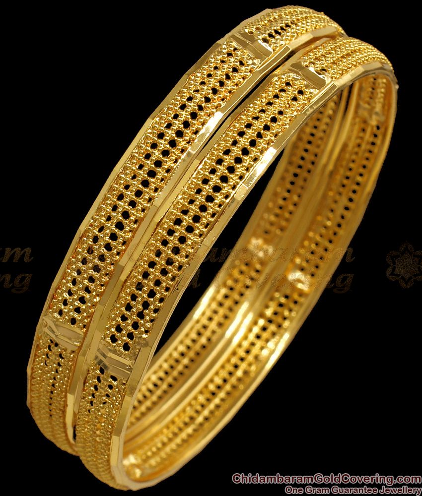 BR1893-2.10 Size New Net Pattern Gold Plated Bangles Shop Online