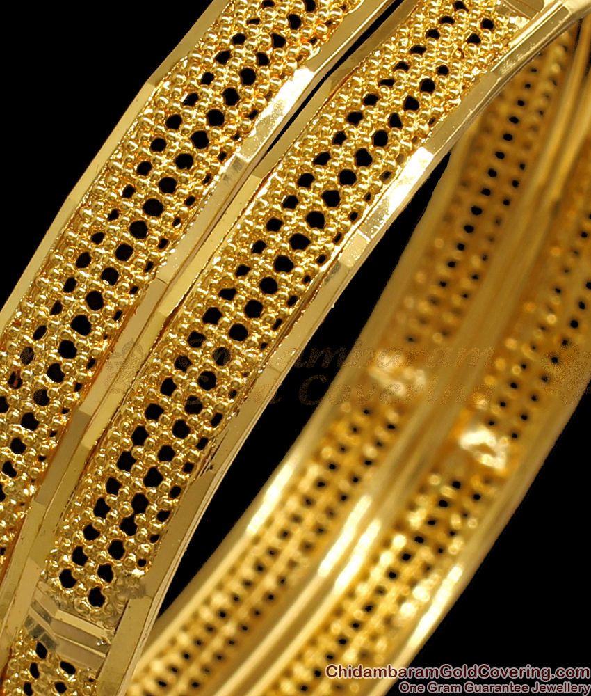 BR1893-2.8 Size New Net Pattern Gold Plated Bangles Shop Online