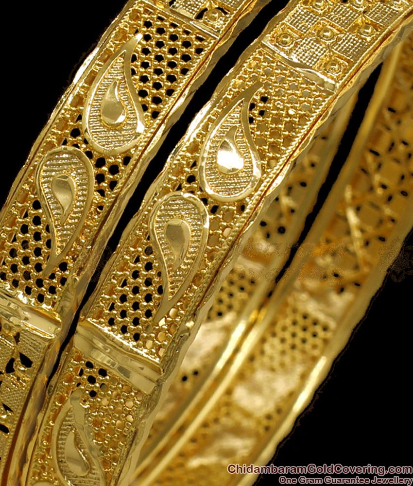 BR1899-2.6 Size Leaf Design Gold Imitation Bangles Bridal Wear