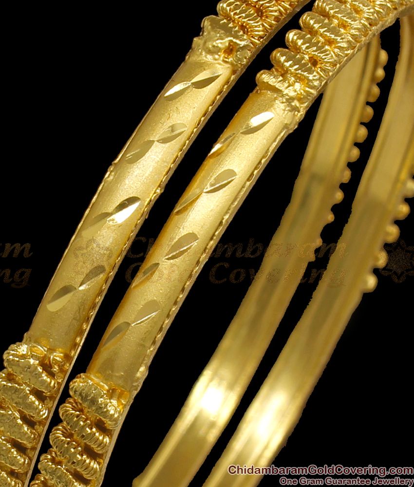 BR1903-2.8 Size Latest Calcutta Gold Forming Bangles Floral Design Bridal Wear