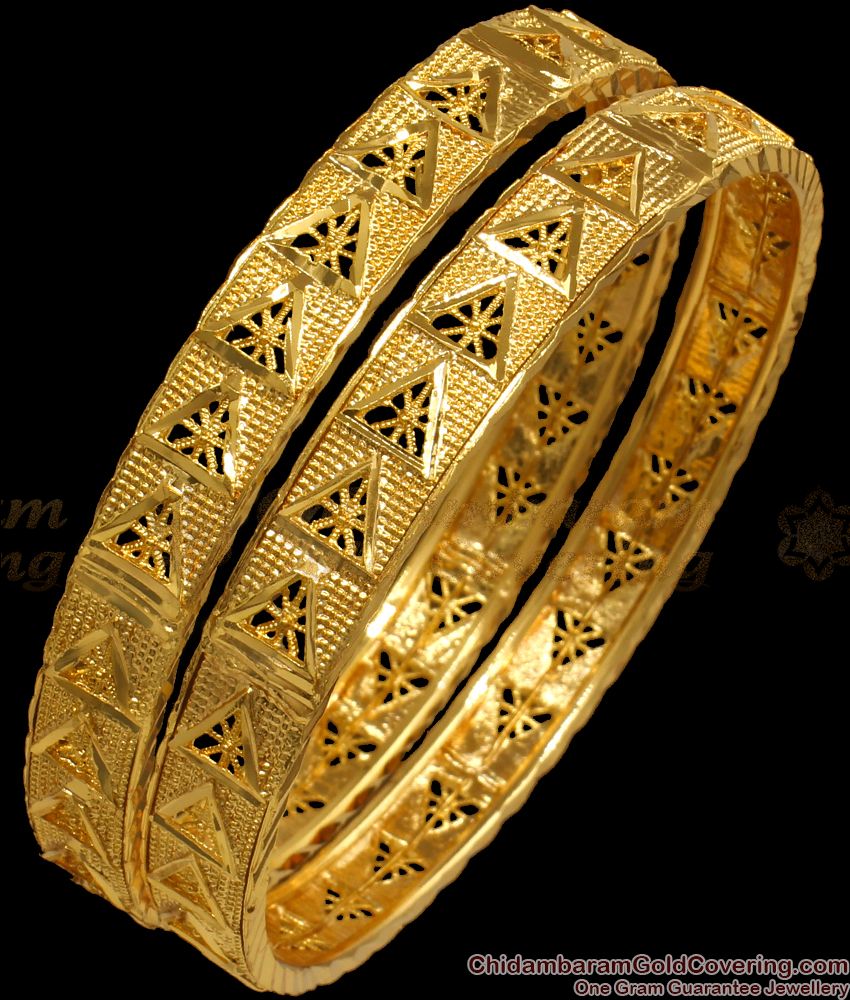 BR1926-2.10 Size Gold Plated Bangles Broad Arrow Designer Collection