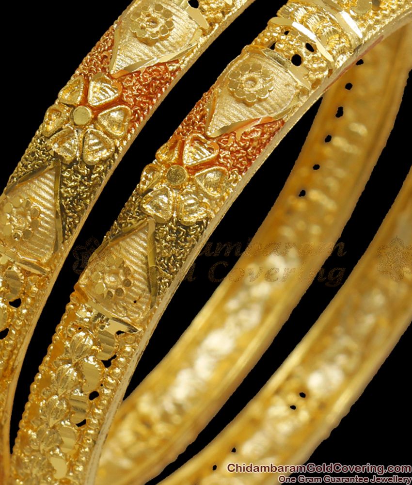 BR2034-2.6  Set Of Two Forming Gold Bangles With Enamel Design