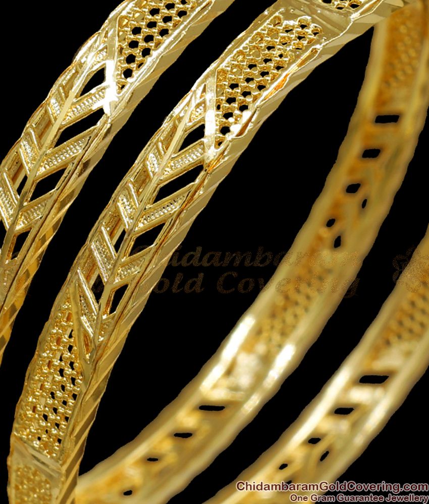 BR2072-2.6 Size Set Of 2 Imitation Gold Kerala Bangles Pattern
