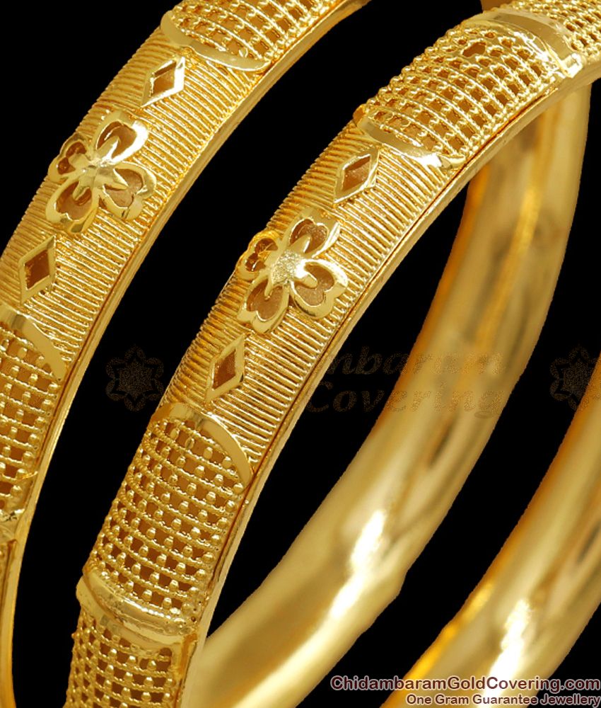BR2138-2.6 Size Set of Two South Indian Gold Plated Bangles Collections