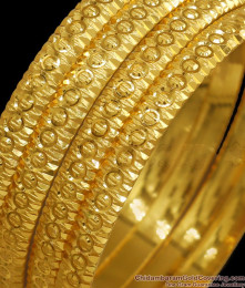 BR2142-2.10 Set Of Four Non Guarantee Gold Bangles Daily Wear Collections BR2142-2.10 Set Of Four Non Guarantee Gold Bangles Daily Wear Collections