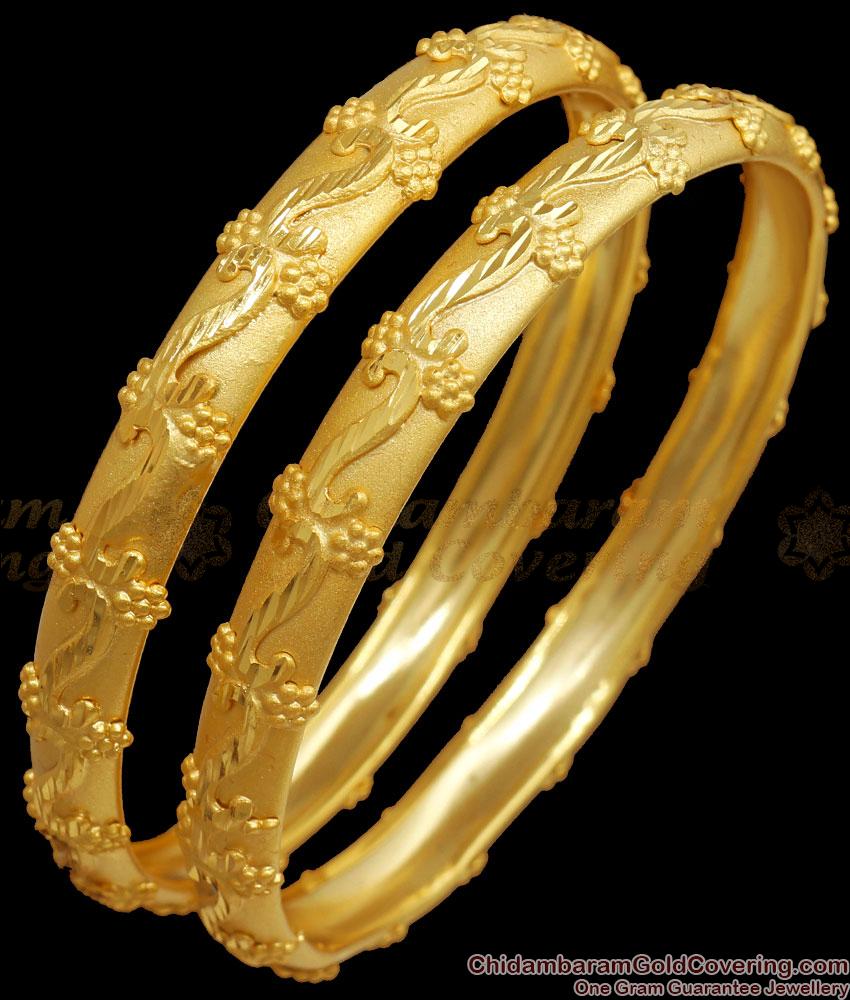 BR2316-2.6 Size Latest Bridal Designs Two Gram Gold Bangles 