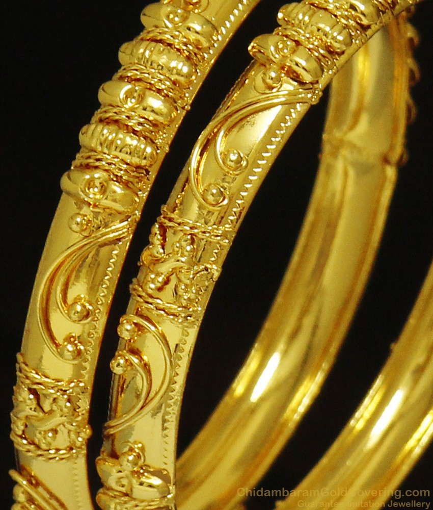 BR236-2.8 Size Traditional Gold Tone Two Pieces Imitation Plain Bangle BR236-2.8 Size Traditional Gold Tone Two Pieces Imitation Plain Bangle